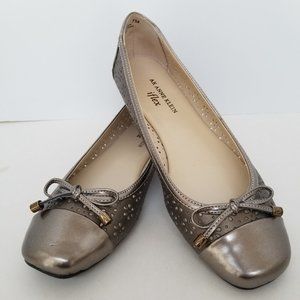 ANNE KLEIN BRONZE/GOLD BALLET FLATS WITH BOW & FLOWER CUT OUTS